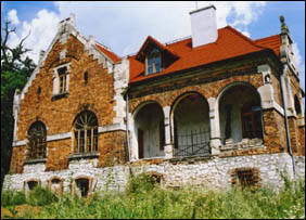Mansion and Park in Michalowice
